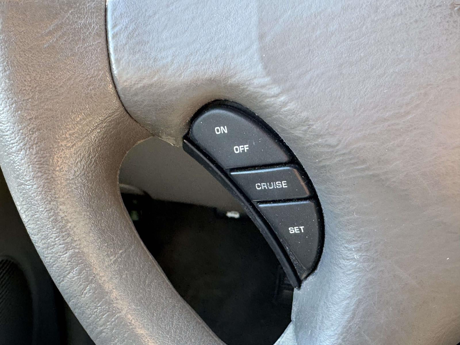 2003 Dodge Caravan SE