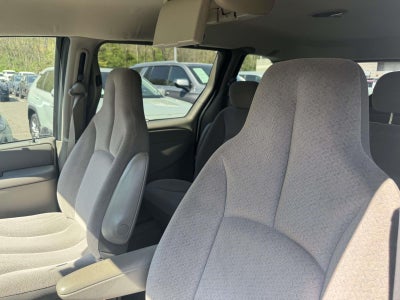 2003 Dodge Caravan SE