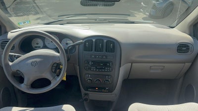 2003 Dodge Caravan SE