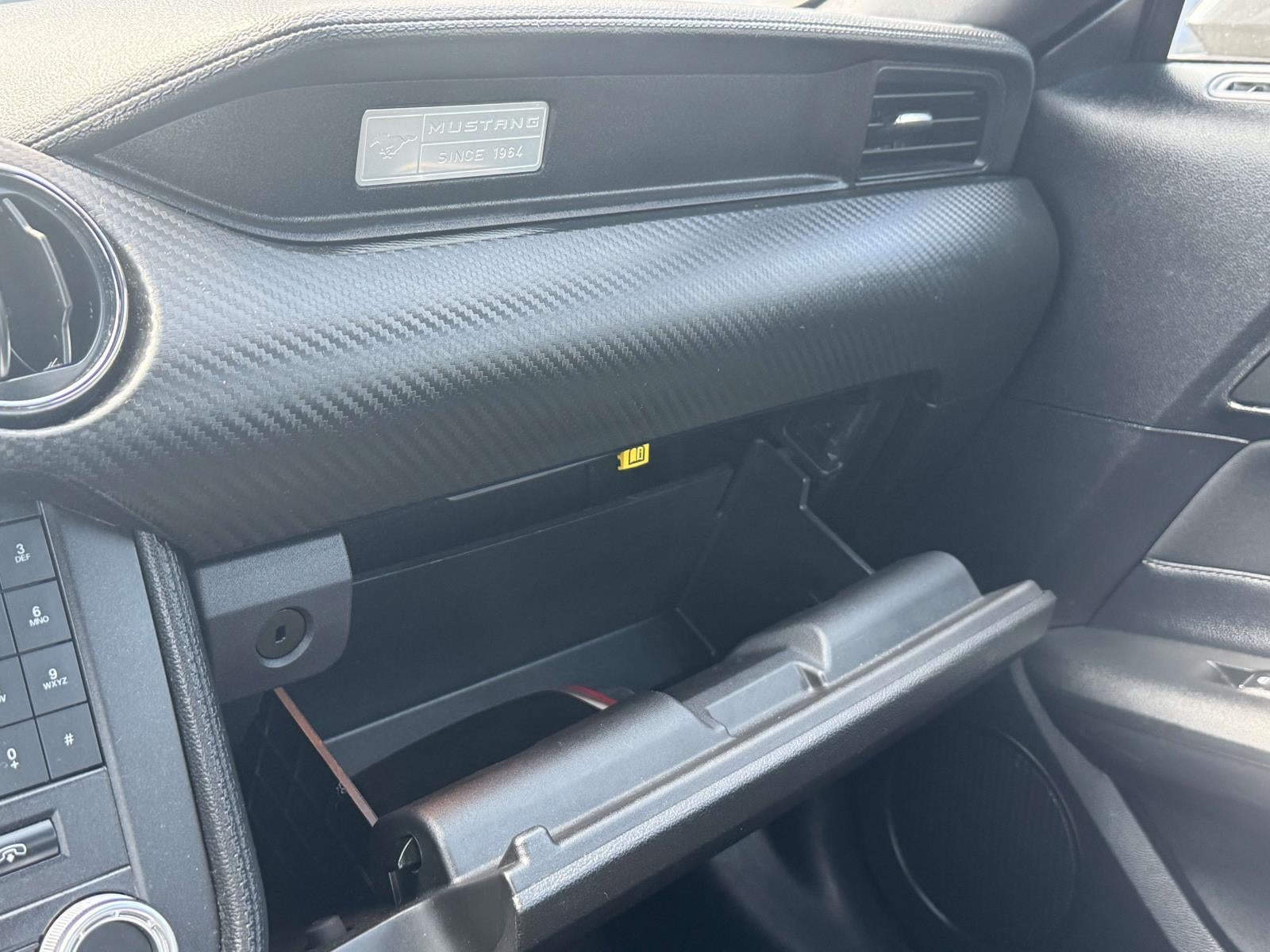 2017 Ford Mustang V6