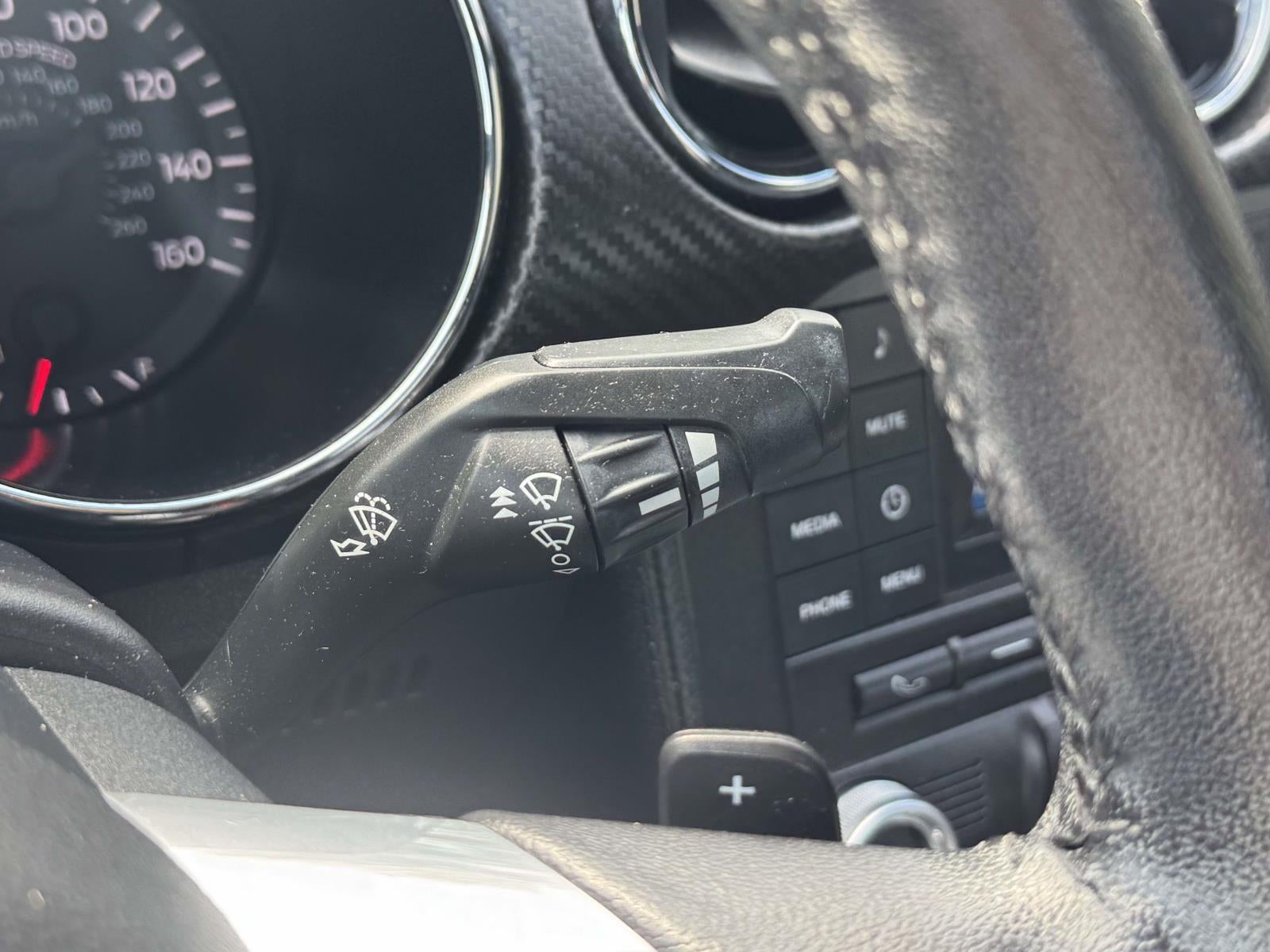 2017 Ford Mustang V6