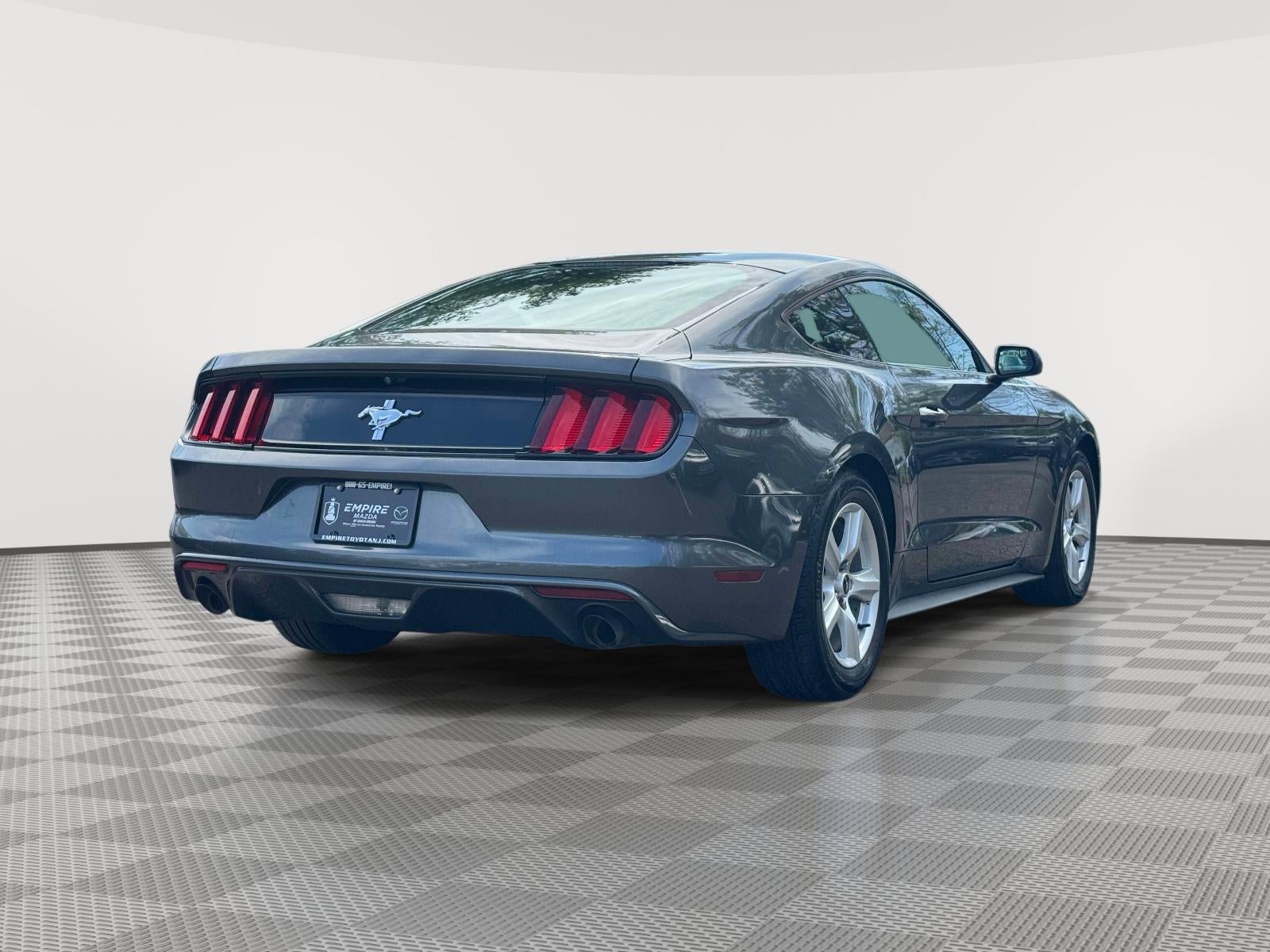 2017 Ford Mustang V6