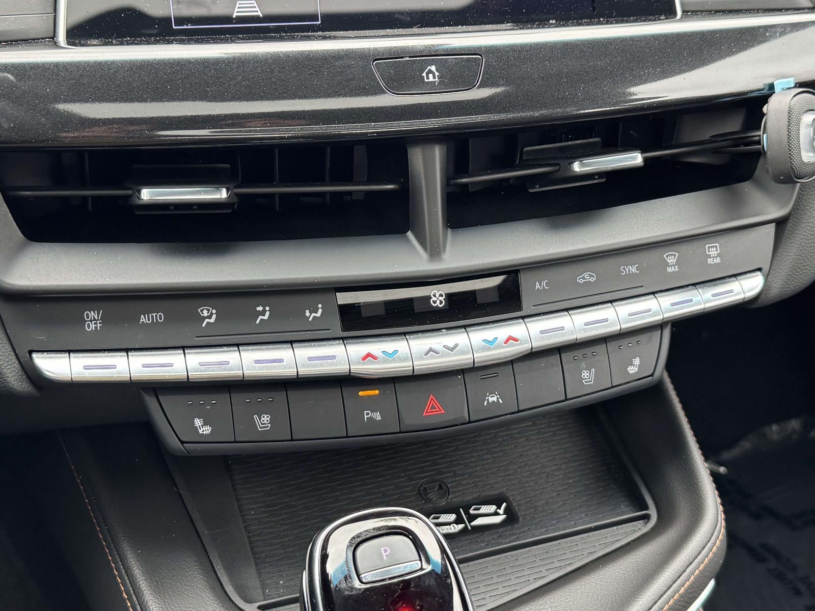 2025 Cadillac CT4-V V-Series RWD