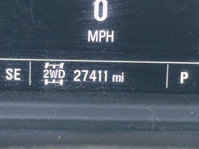 2022 Chevrolet Silverado 1500 4WD Crew Cab Standard Bed Custom