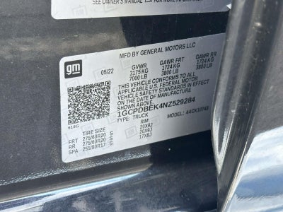 2022 Chevrolet Silverado 1500 4WD Crew Cab Standard Bed Custom