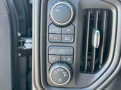 2021 Chevrolet Silverado 1500 4WD Double Cab Standard Bed Custom