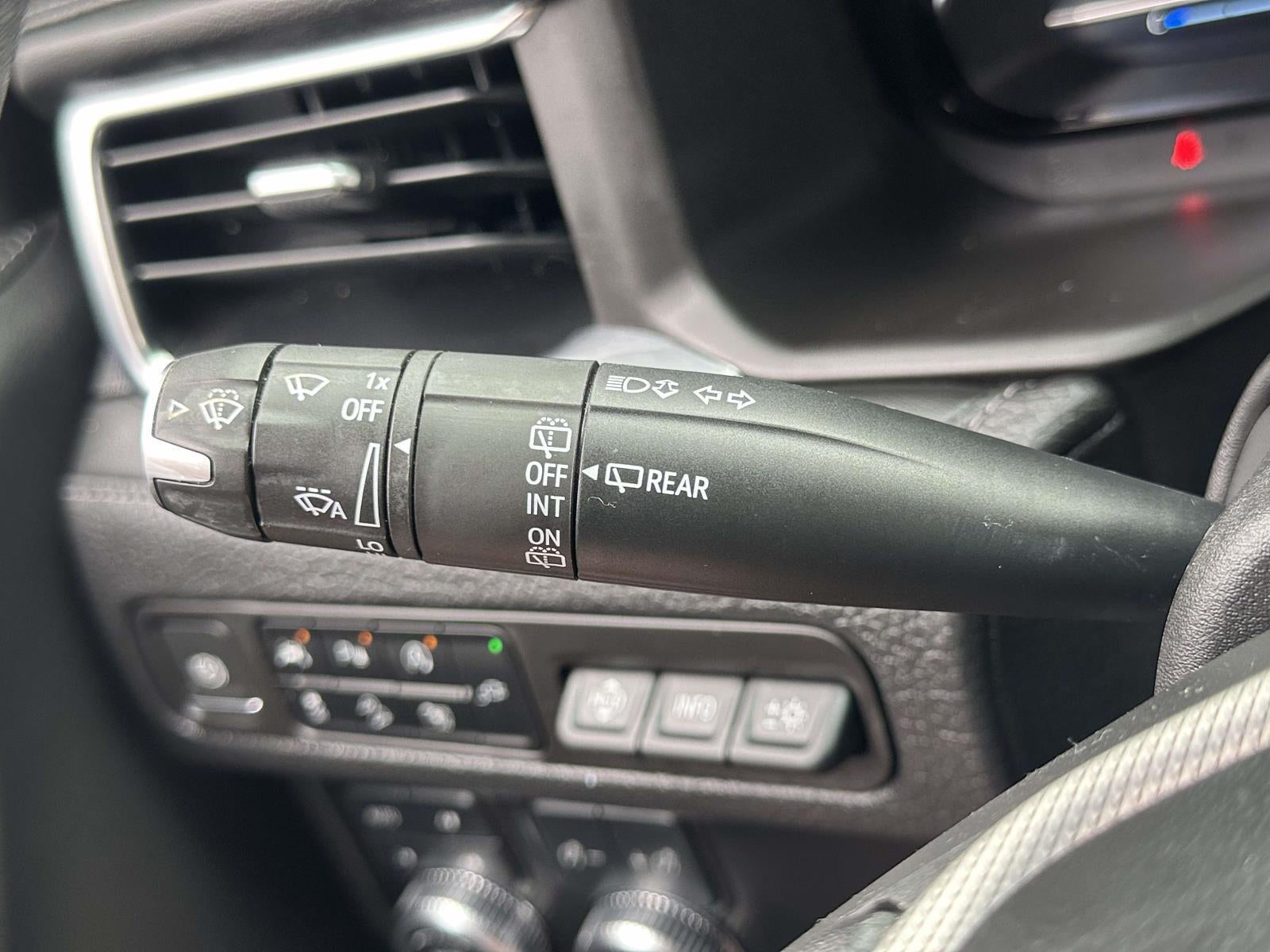 2022 GMC Yukon XL 4WD Denali