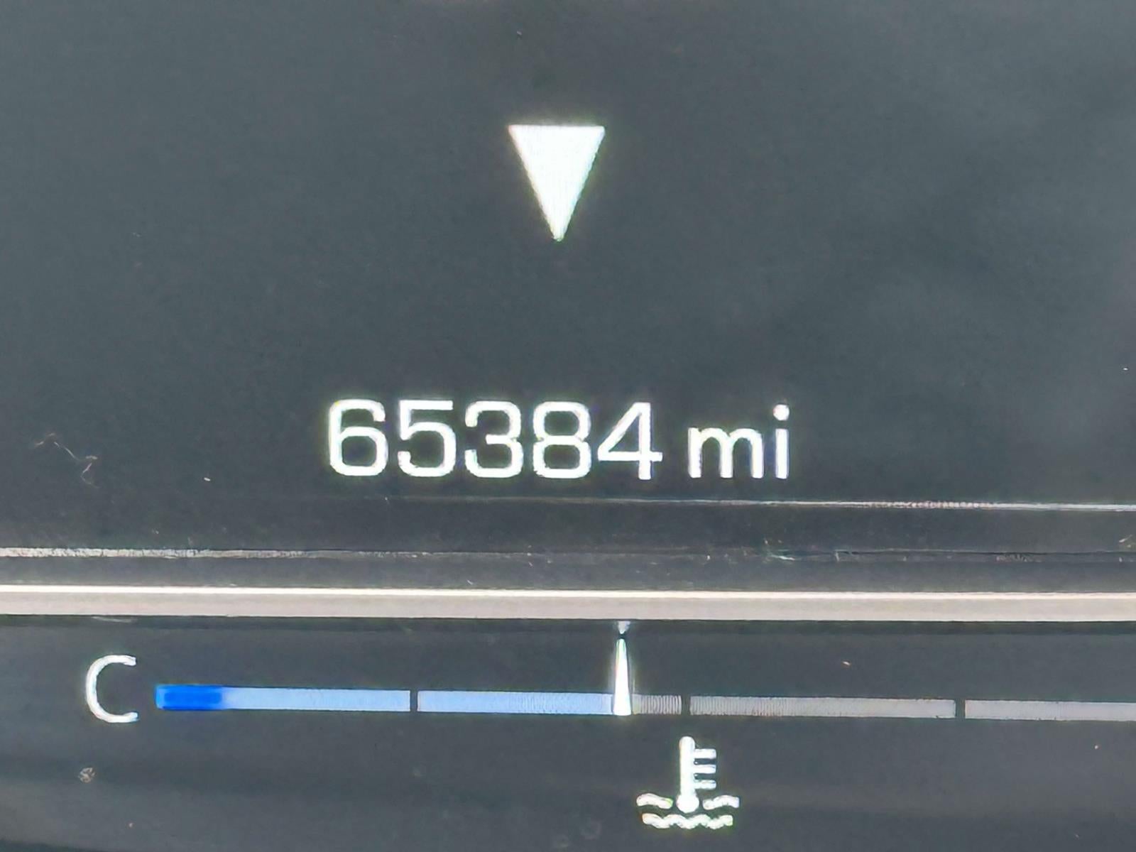 2022 GMC Yukon XL 4WD Denali