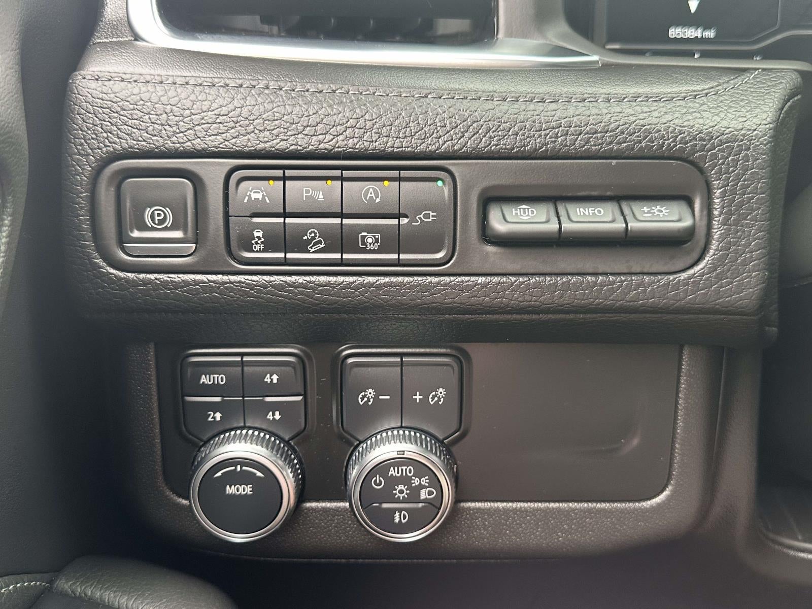 2022 GMC Yukon XL 4WD Denali