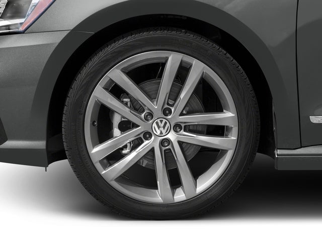 2016 Volkswagen Passat 1.8T R-Line
