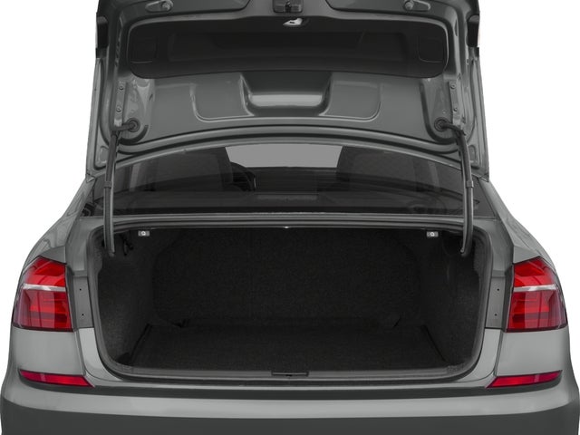 2016 Volkswagen Passat 1.8T R-Line