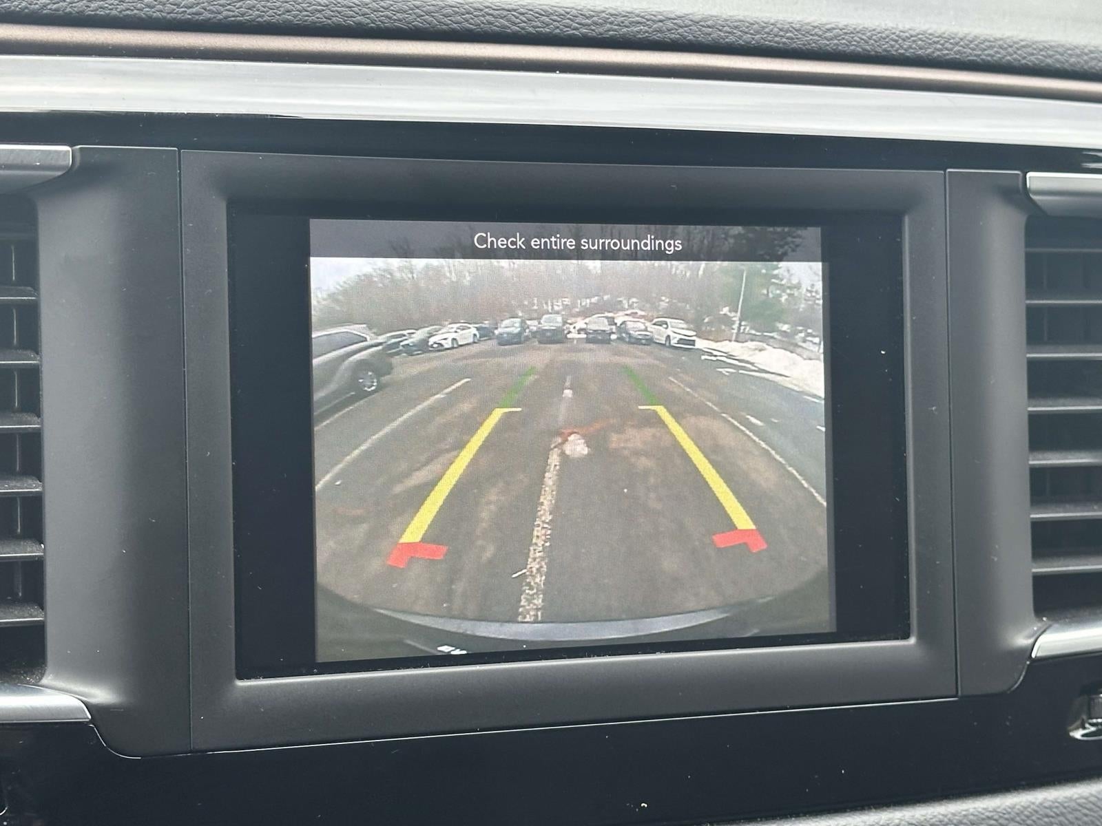 2021 Chrysler Voyager LXI