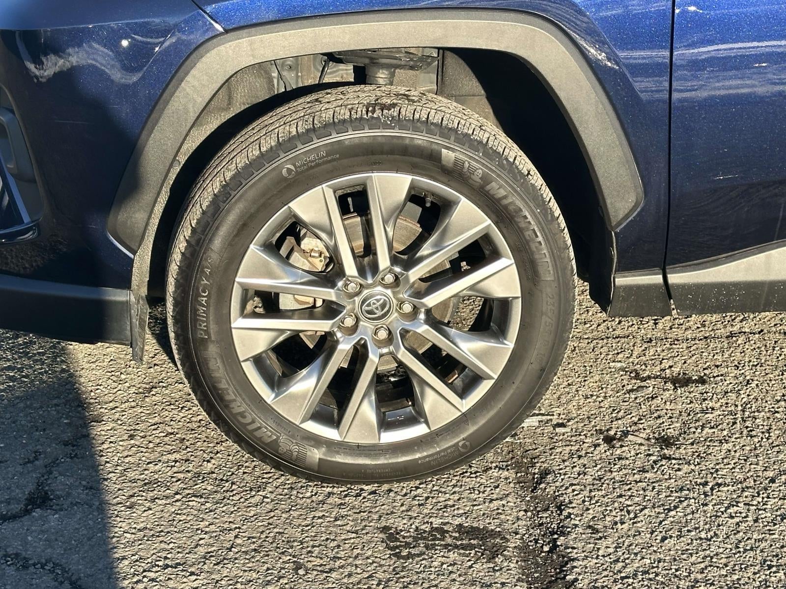 2023 Toyota RAV4 XLE Premium