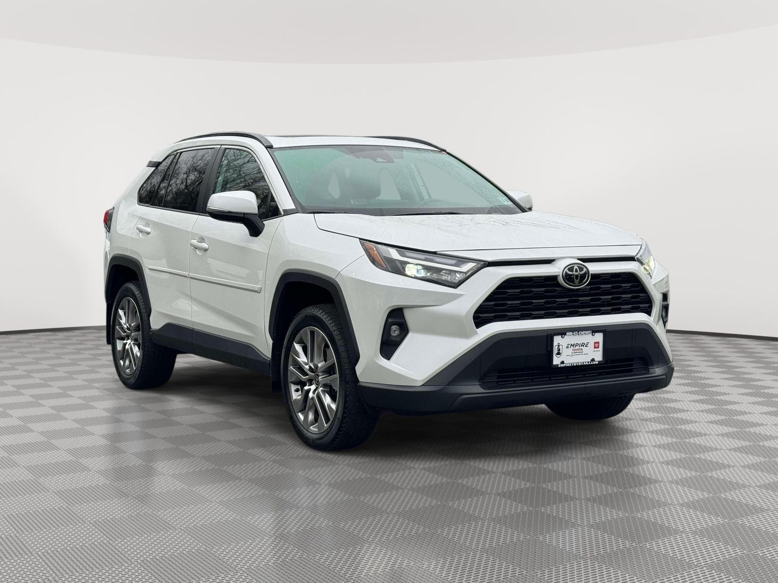 2023 Toyota RAV4 XLE Premium