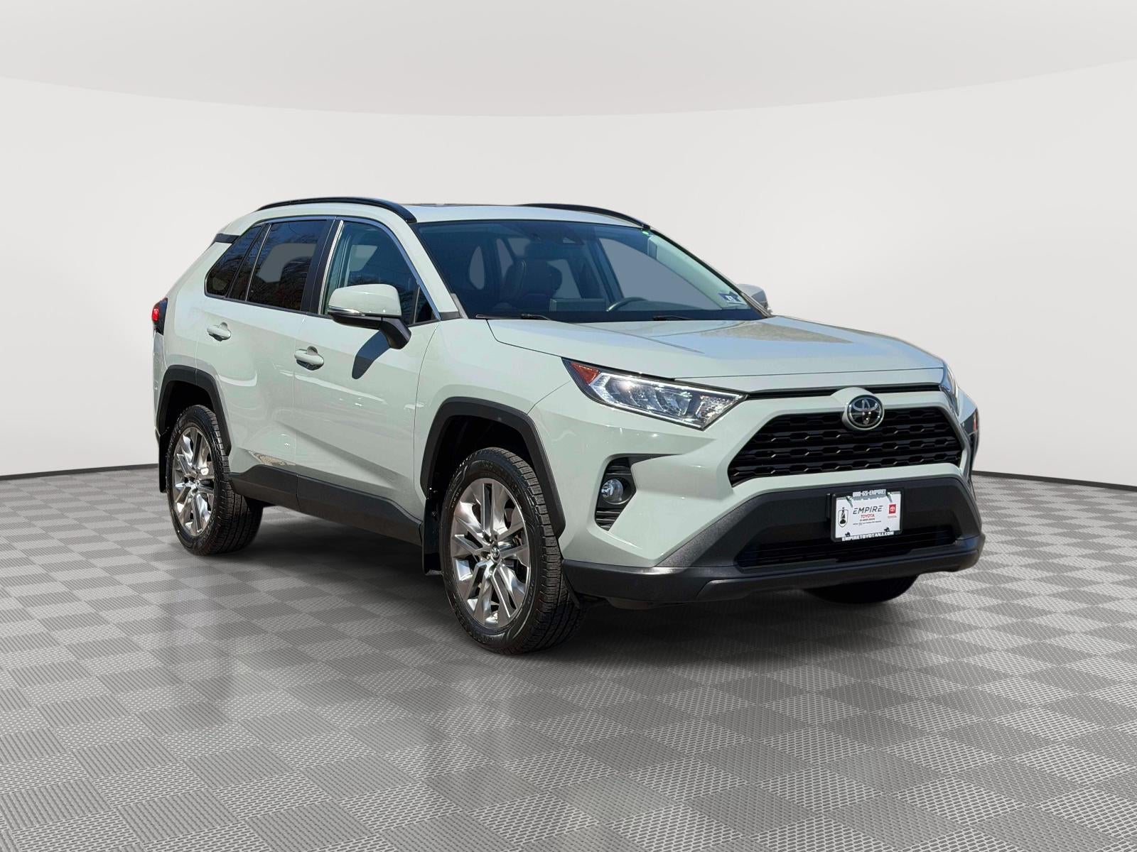 2019 Toyota RAV4 XLE Premium