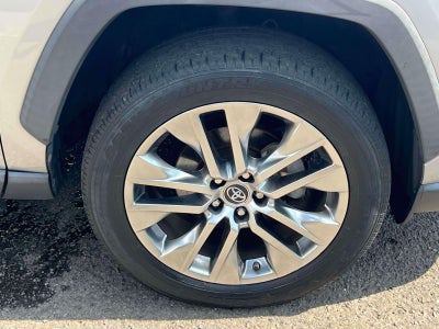 2019 Toyota RAV4 XLE Premium
