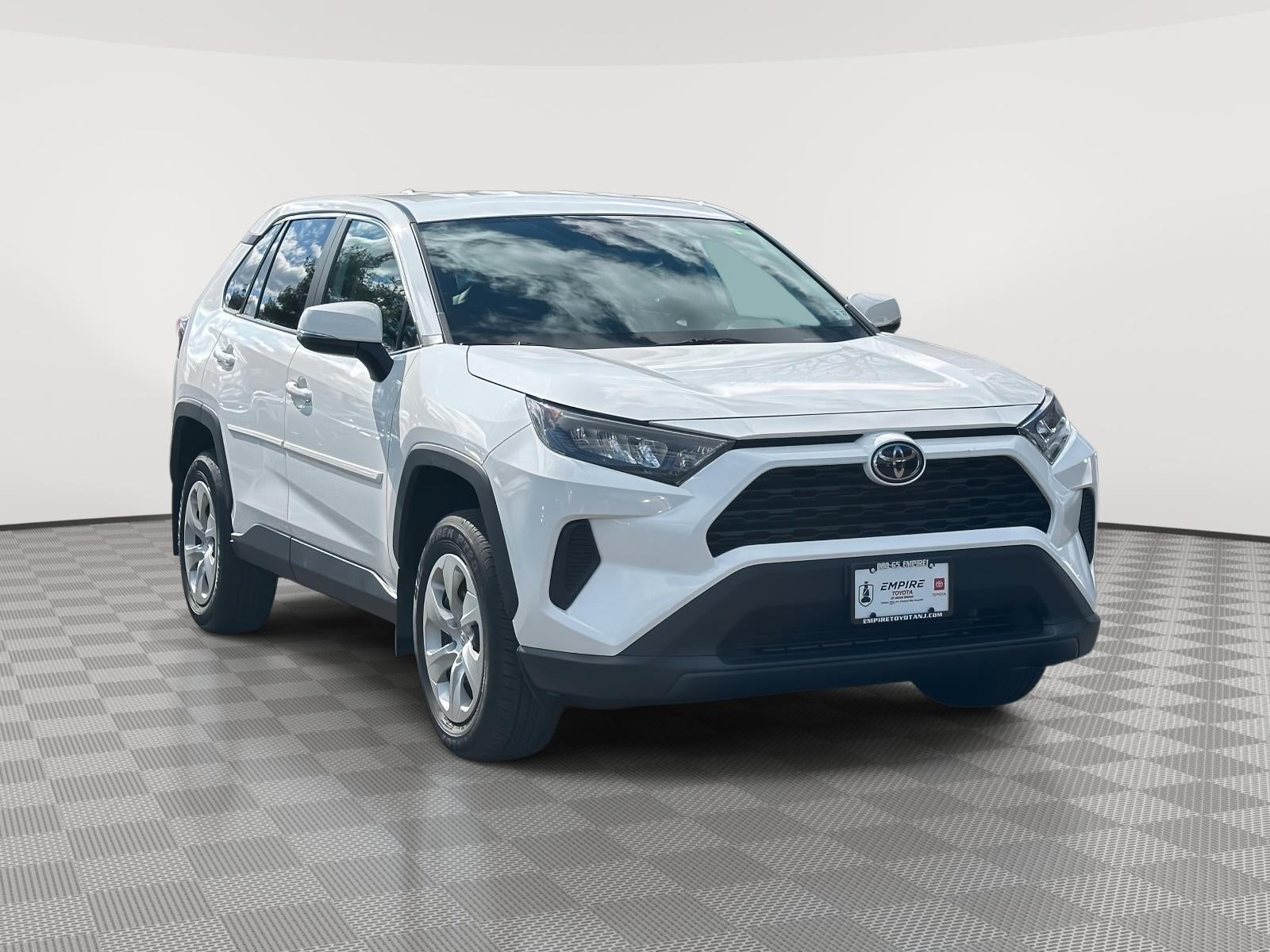 2022 Toyota RAV4 LE