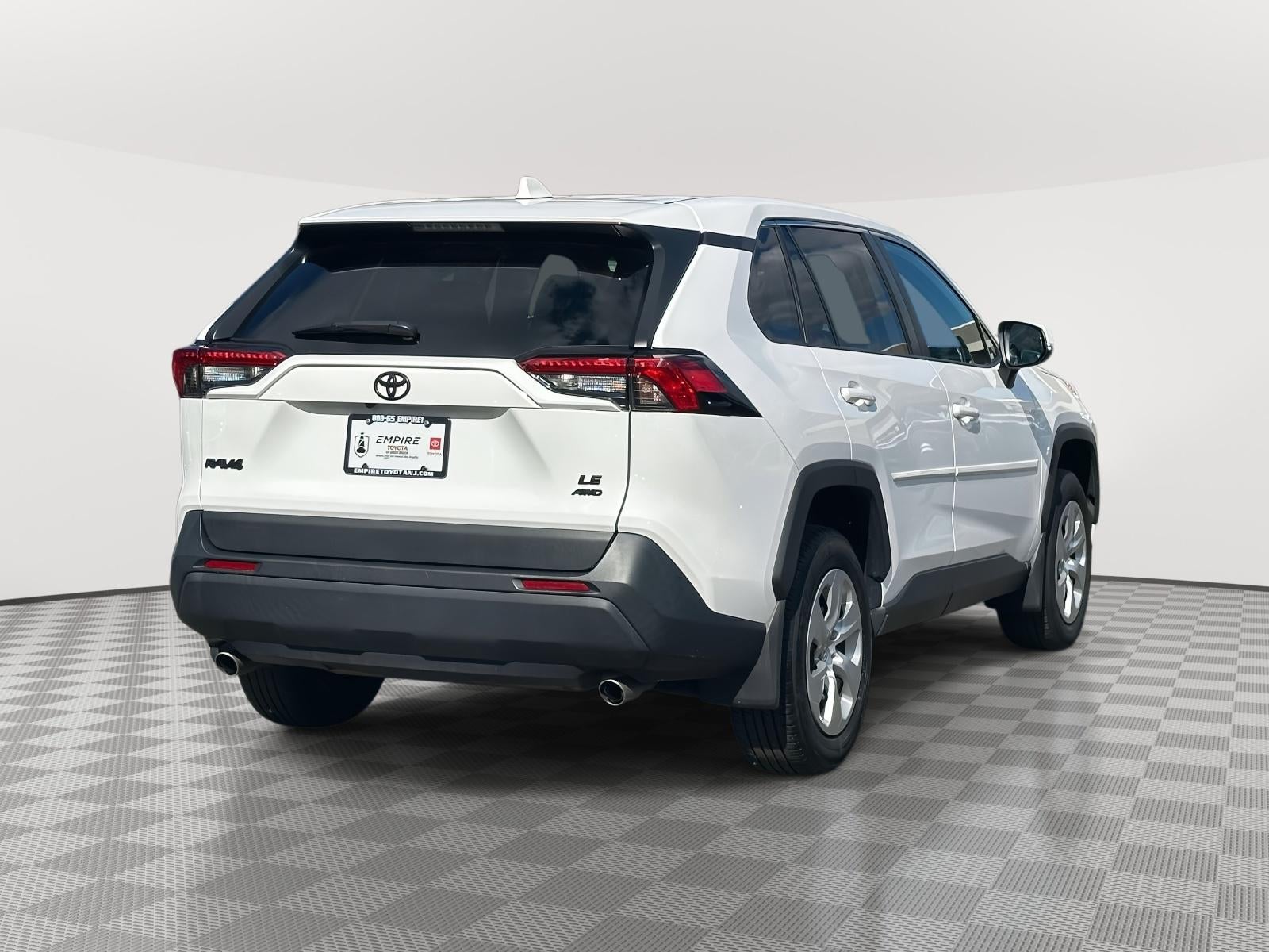 2022 Toyota RAV4 LE