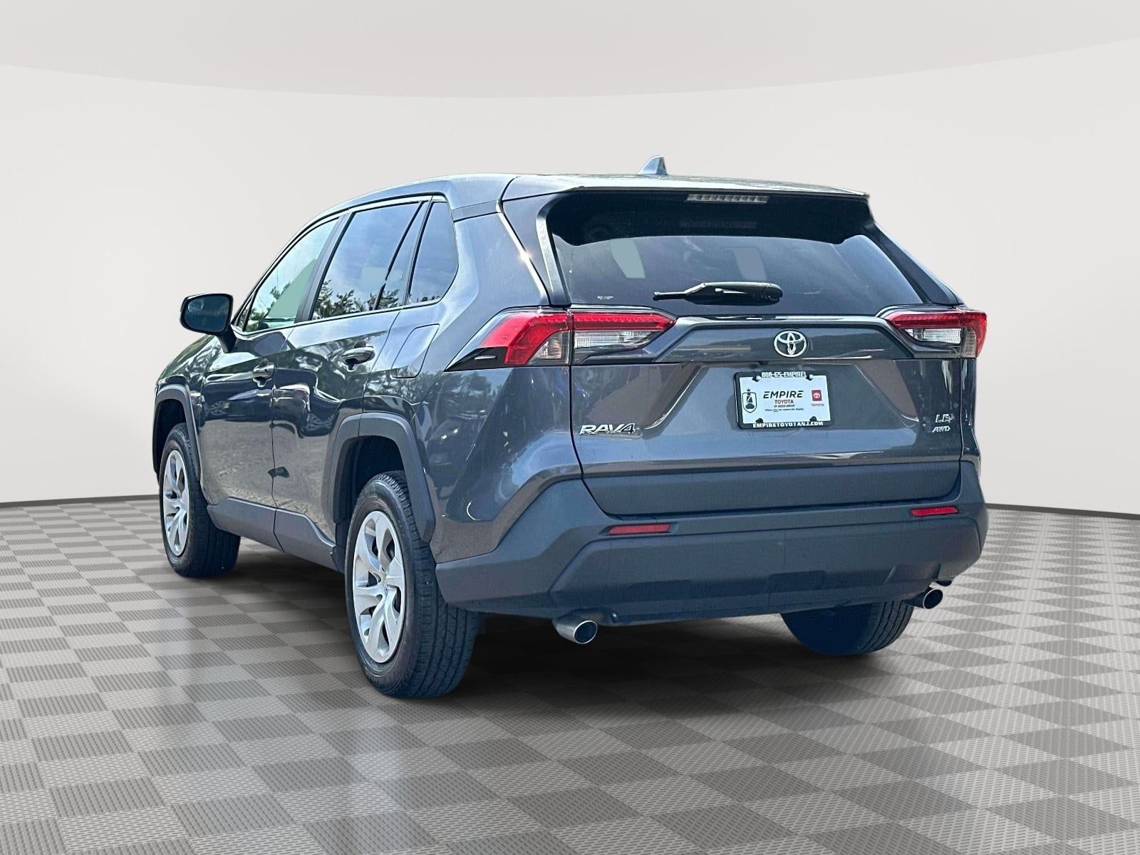 2022 Toyota RAV4 LE