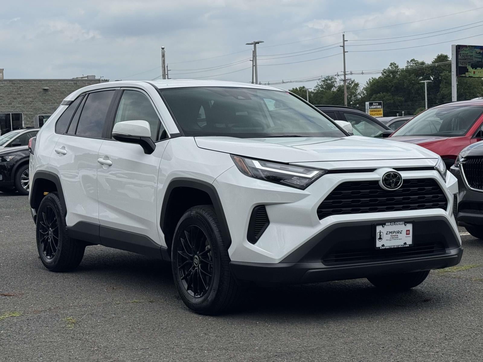 2025 Toyota RAV4 LE