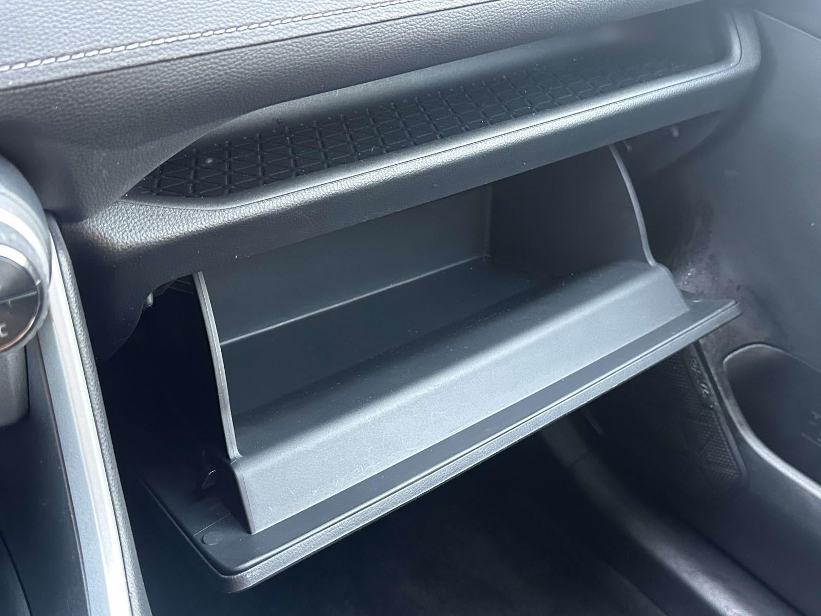 2020 Toyota RAV4 Hybrid LE