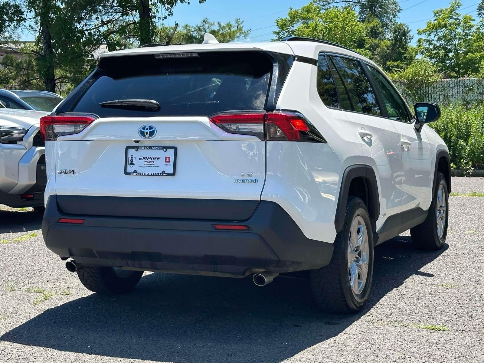 2023 Toyota RAV4 Hybrid LE