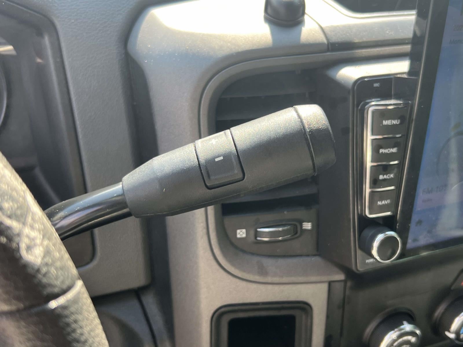 2018 RAM 2500 Tradesman Crew Cab 4x4 64' Box