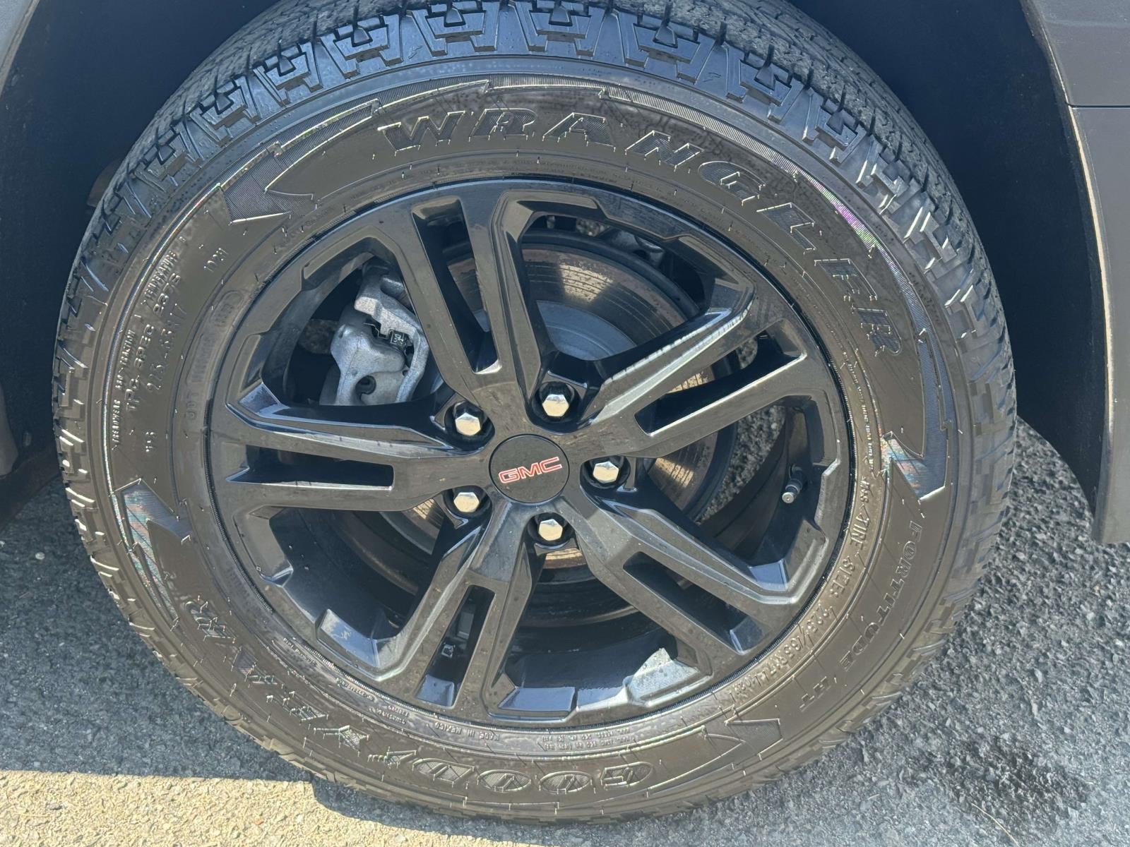 2024 GMC Terrain AWD AT4