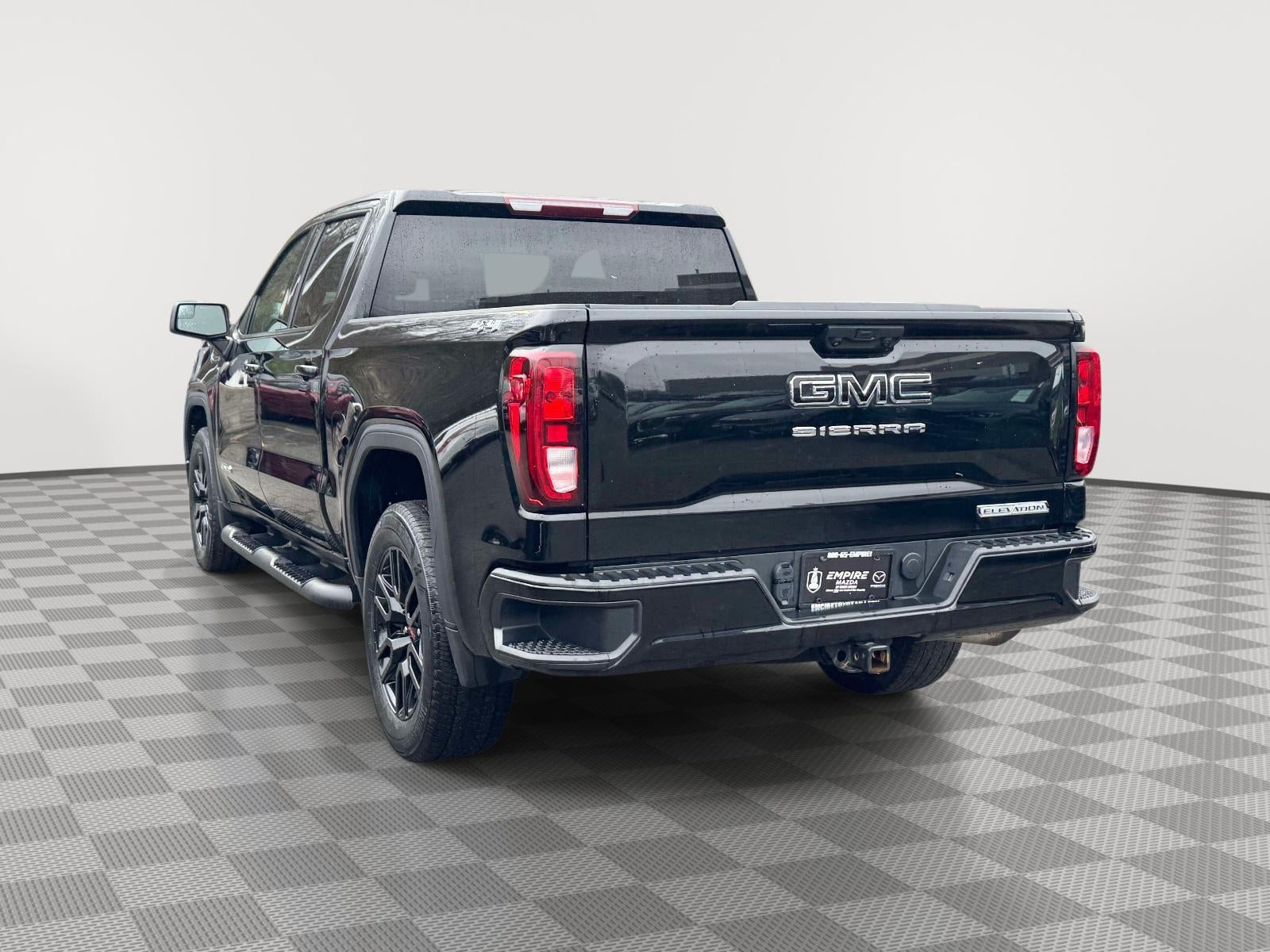 2023 GMC Sierra 1500 4WD Crew Cab Short Box Elevation with 3SB