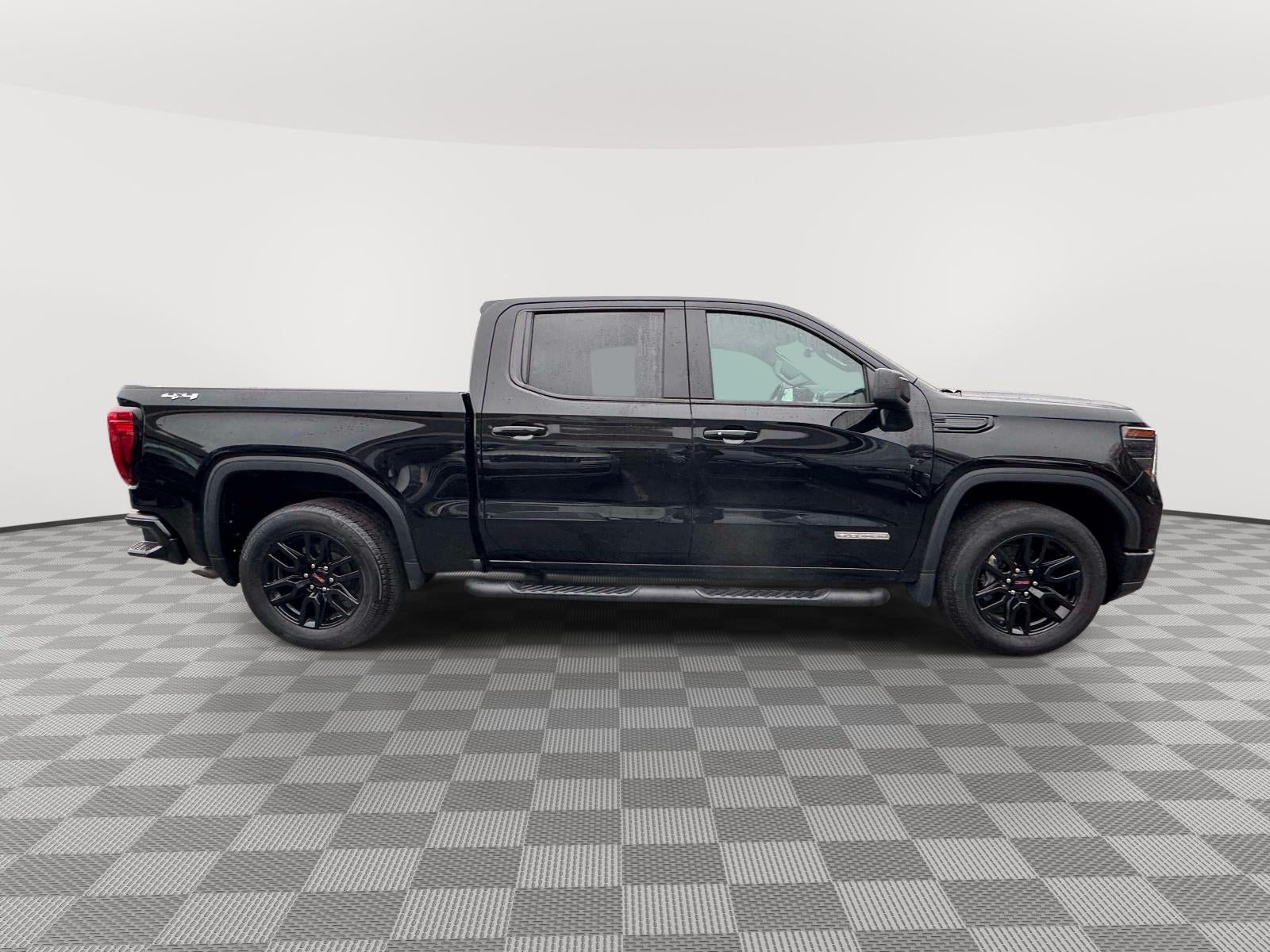 2023 GMC Sierra 1500 4WD Crew Cab Short Box Elevation with 3SB