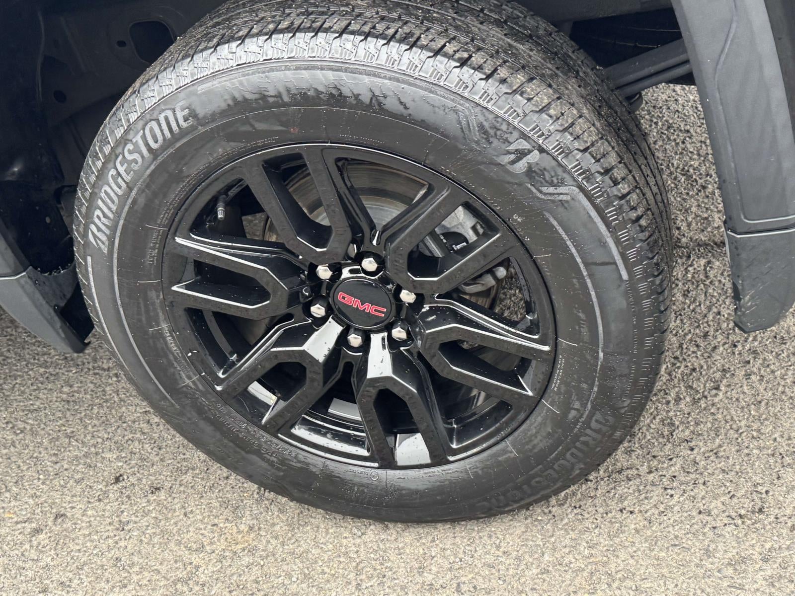 2023 GMC Sierra 1500 4WD Crew Cab Short Box Elevation with 3SB