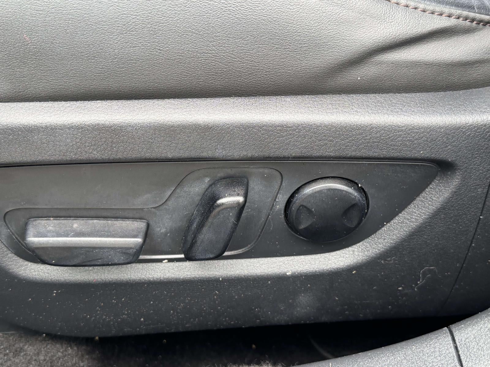 2023 Mazda Mazda CX-30 2.5 S Premium