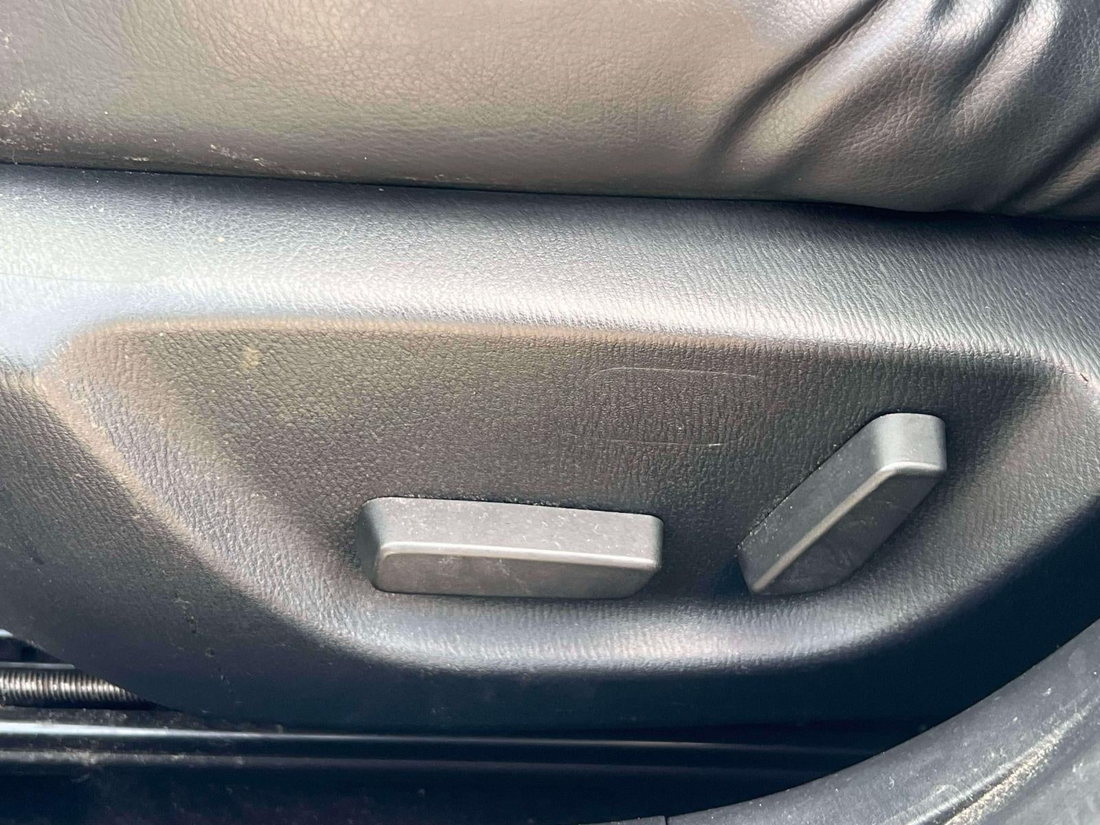 2018 Mazda Mazda3 5-Door Touring