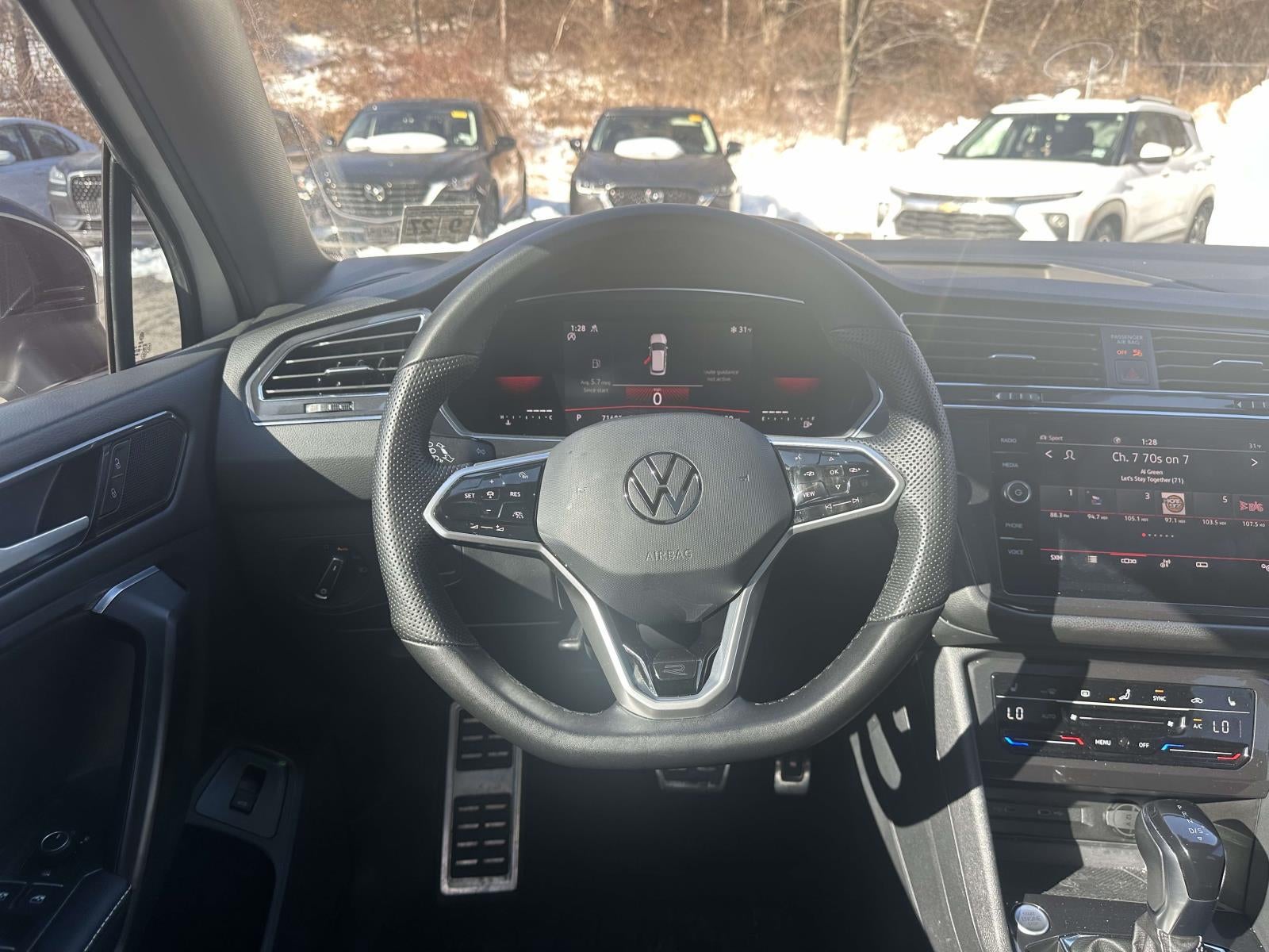 2022 Volkswagen Tiguan 2.0T SE R-Line Black