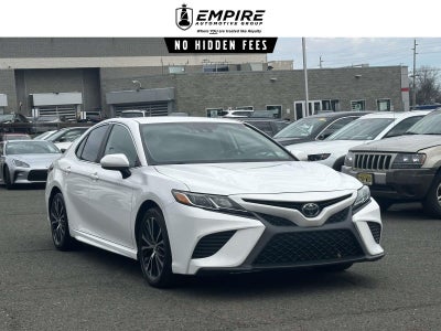 2019 Toyota Camry SE