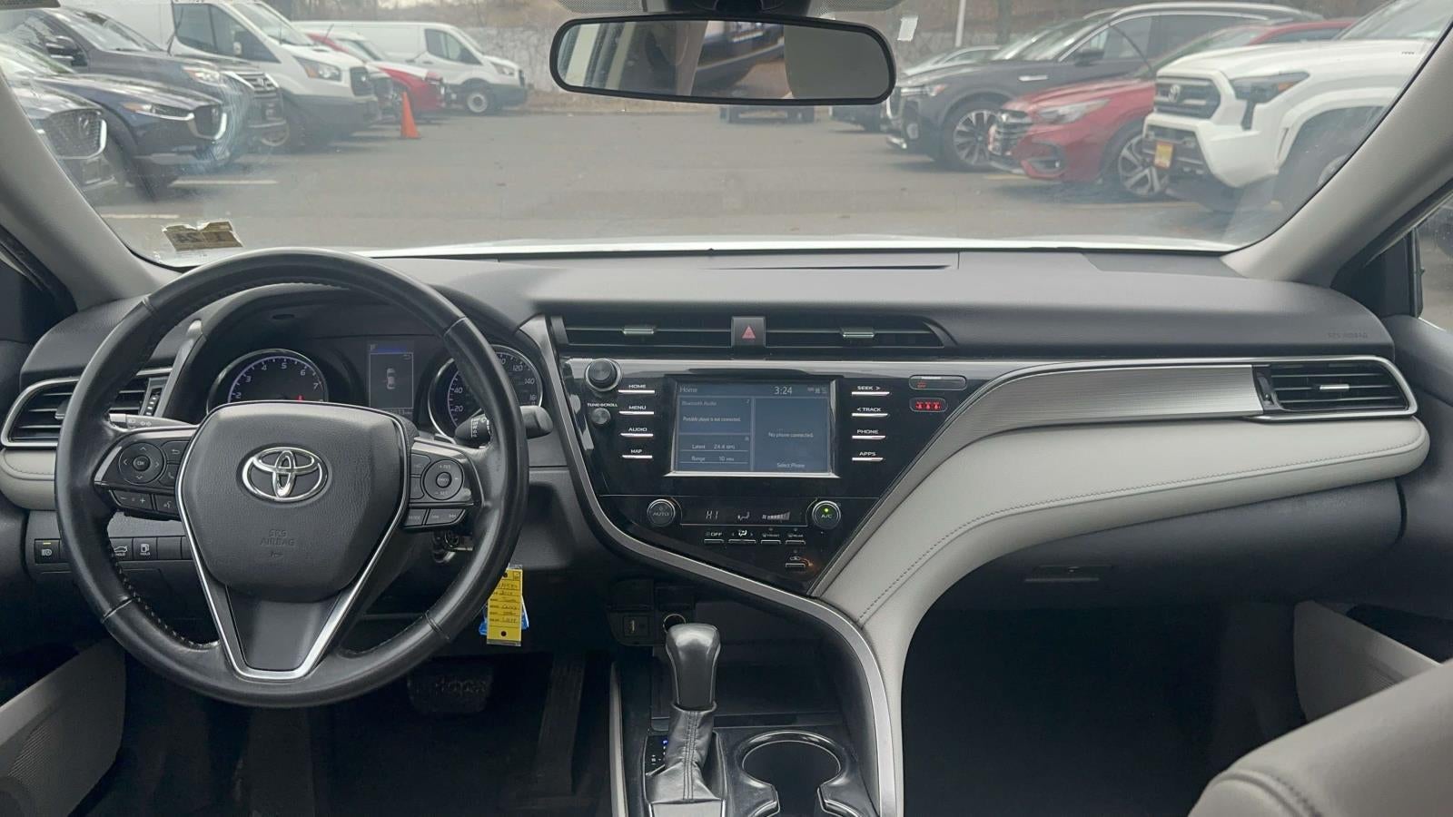 2019 Toyota Camry SE
