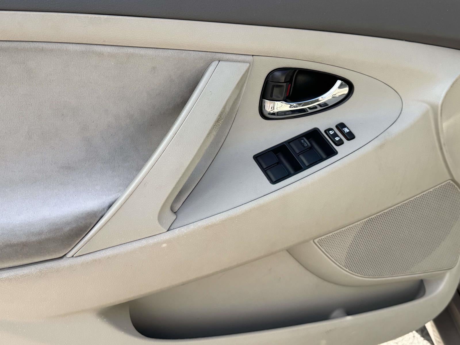 2009 Toyota Camry LE