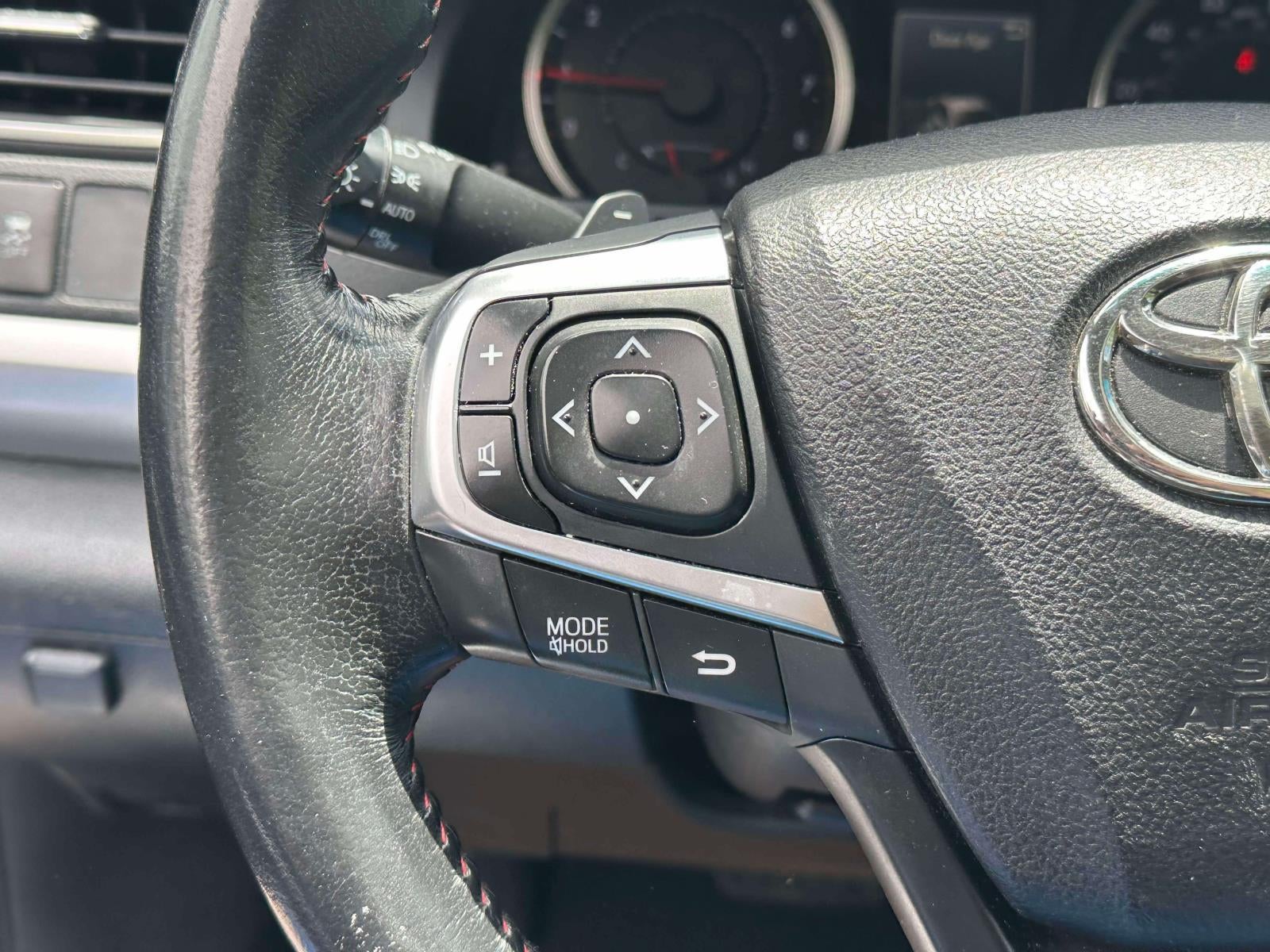 2016 Toyota Camry XSE