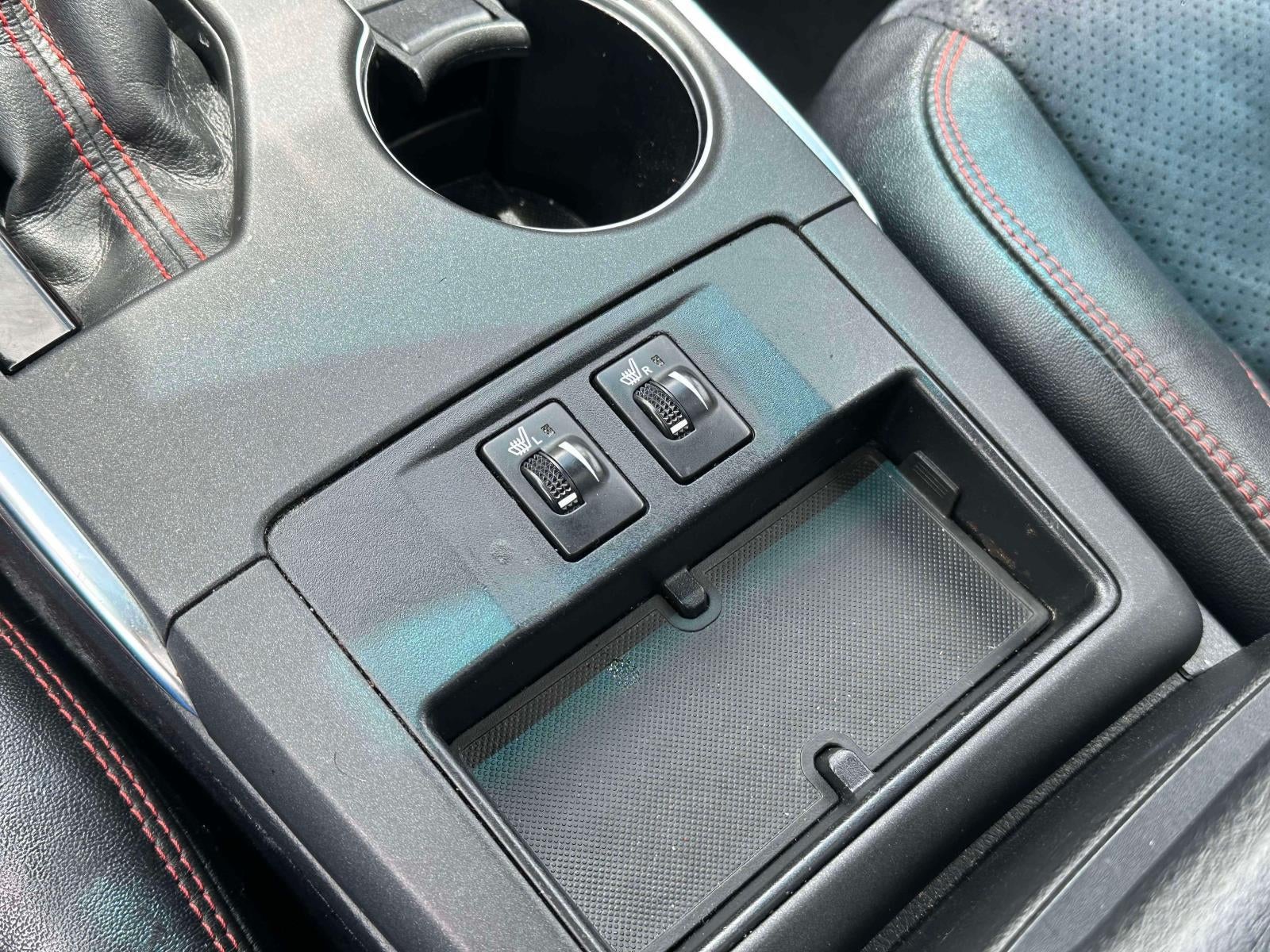 2016 Toyota Camry XSE