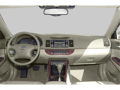 2004 Toyota Camry LE V6