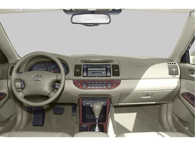 2004 Toyota Camry LE V6