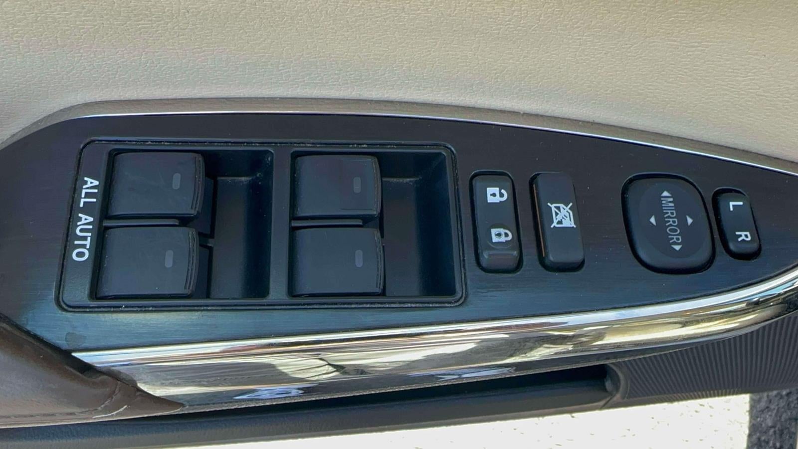 2015 Toyota Avalon Limited