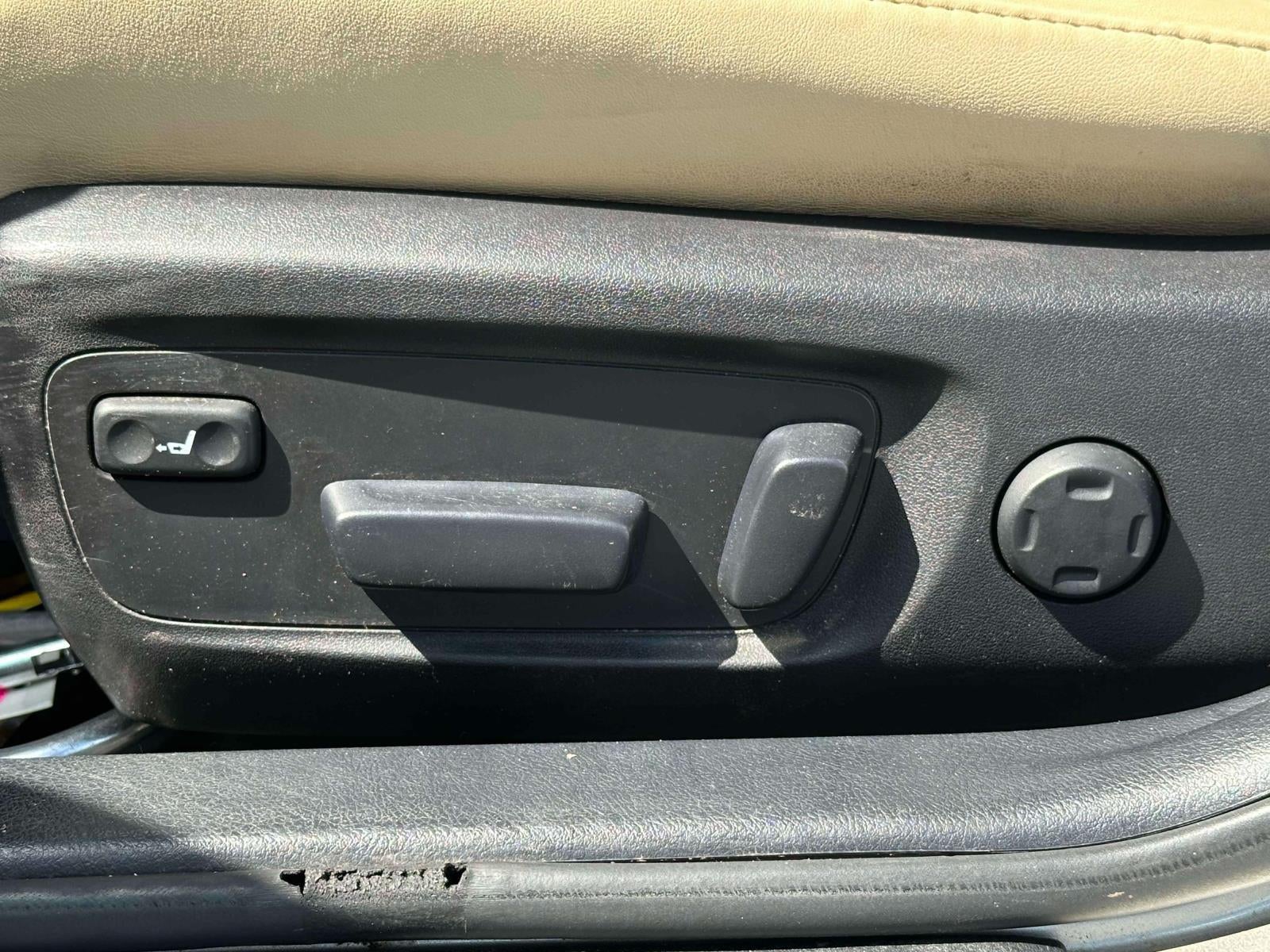 2015 Toyota Avalon Limited