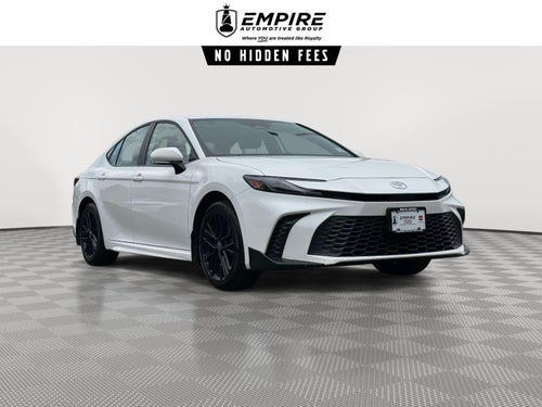 2025 Toyota Camry SE