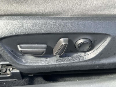 2024 Toyota Camry Hybrid XLE