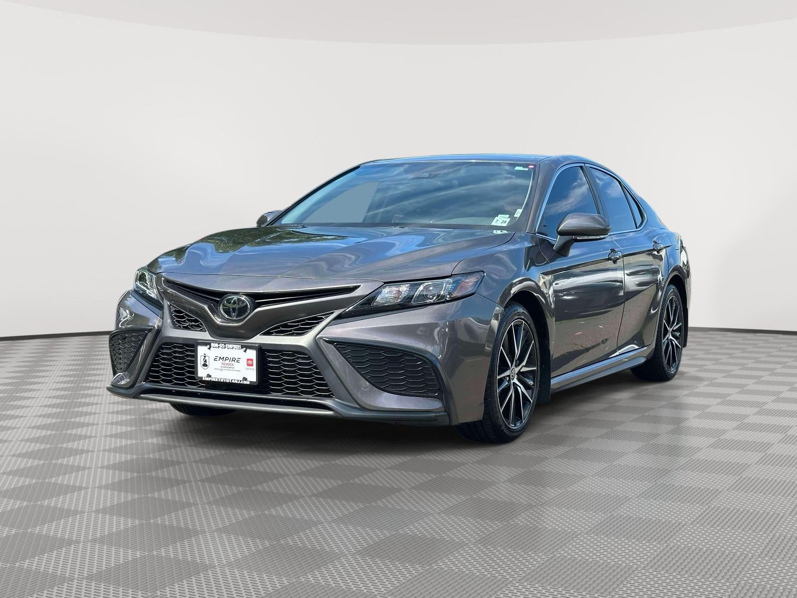 2023 Toyota Camry SE AWD