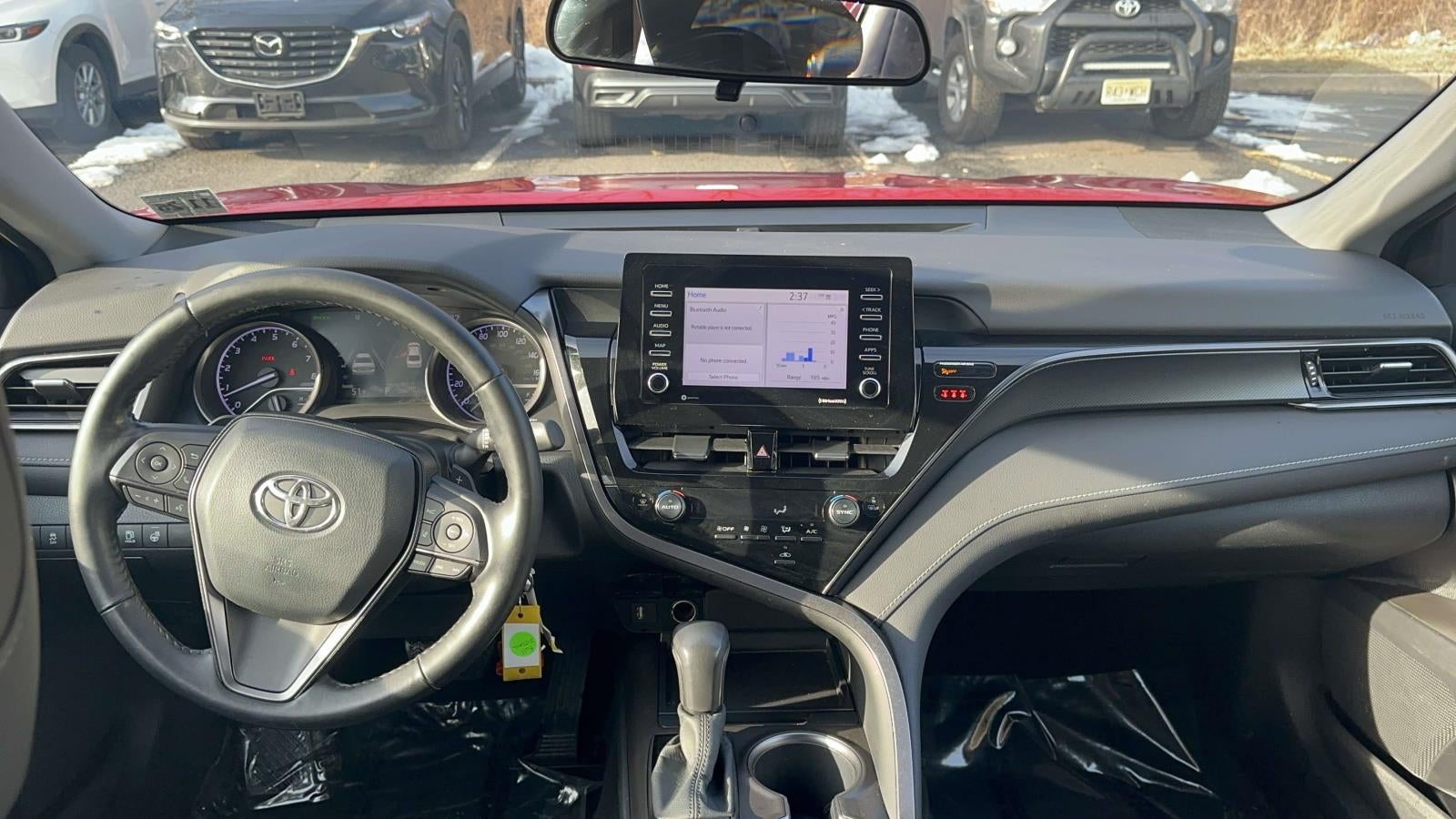 2022 Toyota Camry SE AWD