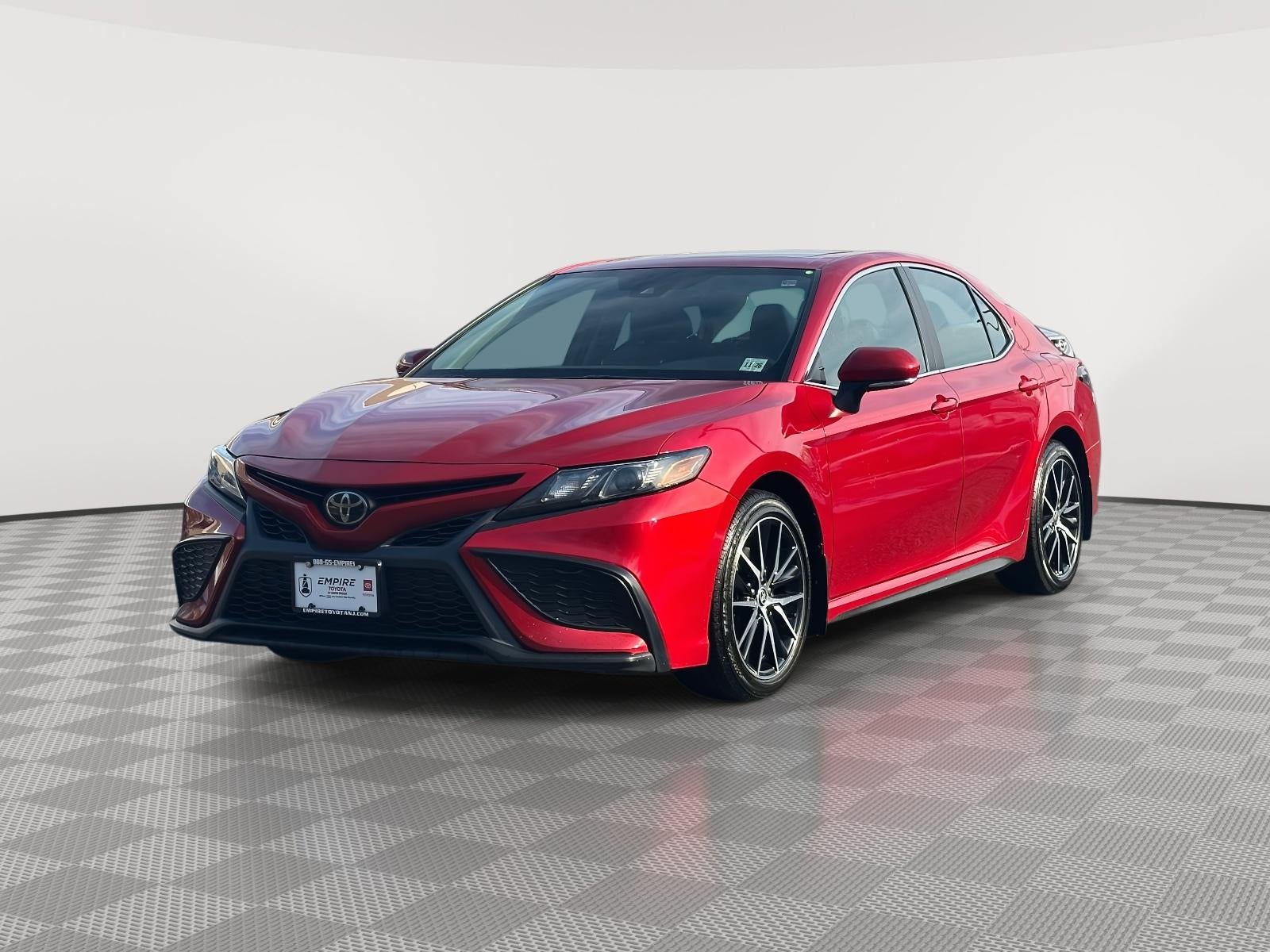 2022 Toyota Camry SE AWD