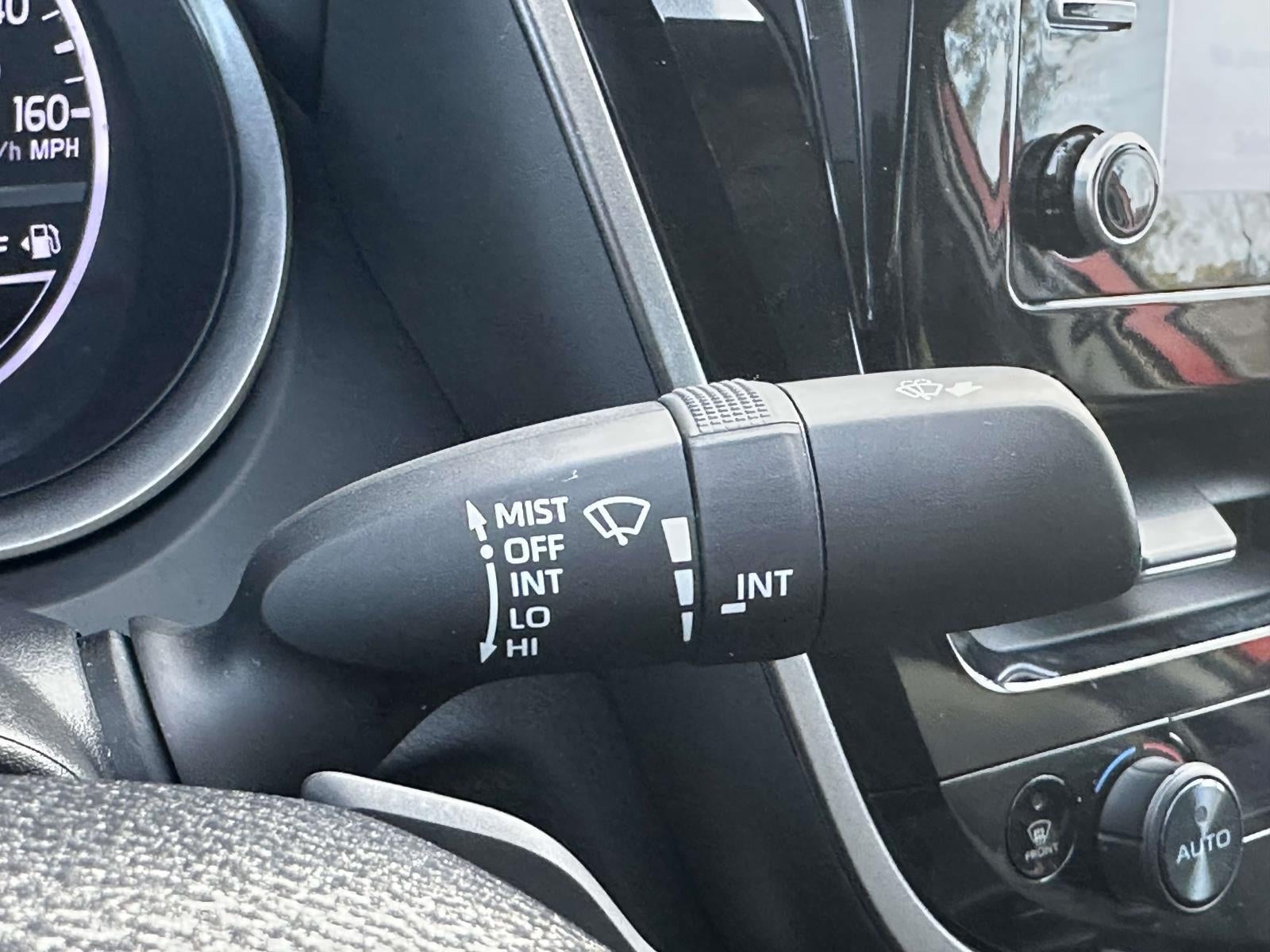 2022 Toyota Camry SE AWD