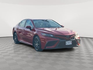 2022 Toyota Camry SE AWD